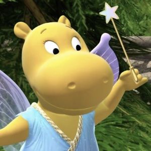 Meet your Posher, Madeline